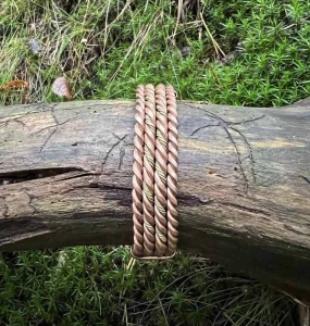 Royal Sacred Cubit 144Mhz - TENSOR Bracelet