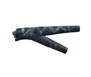 "JAGUAR" Kuripe Made of Serpentine stone