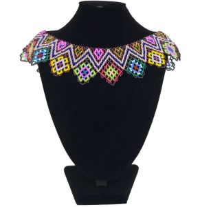 Ethnic Necklace "Profundidad Delicada" from Colombia