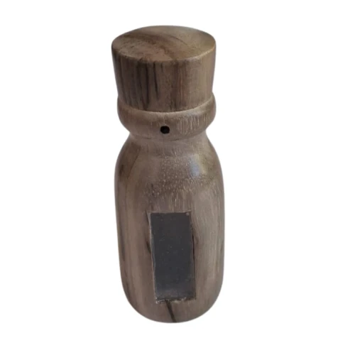 Rapé Bottle Made of Dark Waru Wood (Acacia melanoxylon)