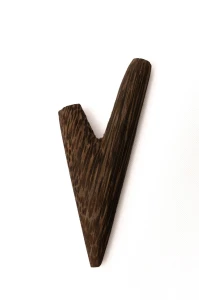 Kuripe from Coconut wood (Cocos nucifera)