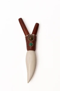 "COLMILLO" Kuripe from Palo Sangre wood (Brosimum rubescens)